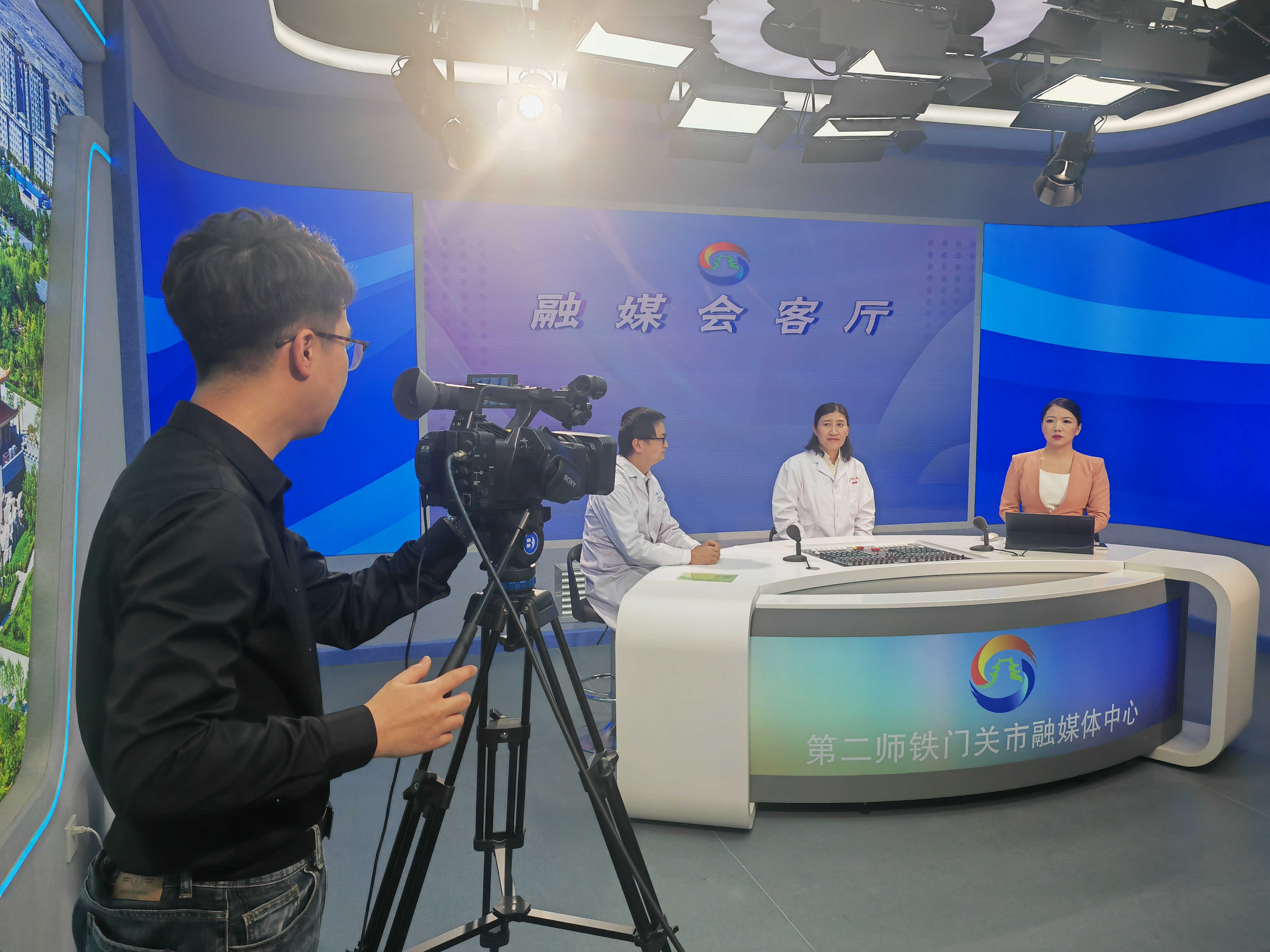 凯发k8网上注册宣传部（新闻中心）党支部赴中南大学廉洁教育馆开展主题党日活动
